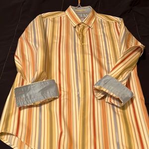 ALL TOMMY BAHAMA 100% SILK Shirt. Cuffs light blue silk. Size Large